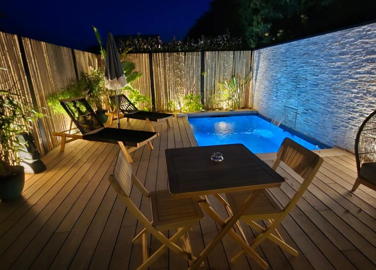 Couette-café Le Cocoon - Jacuzzi, Sauna Et Piscine Privee Carpentras